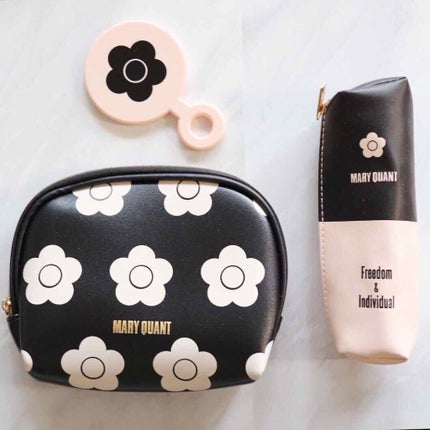 シバ on LIPS 「SWEET5月号付録買いしちゃいました💕MARYQUANTのポ..」(1枚目)