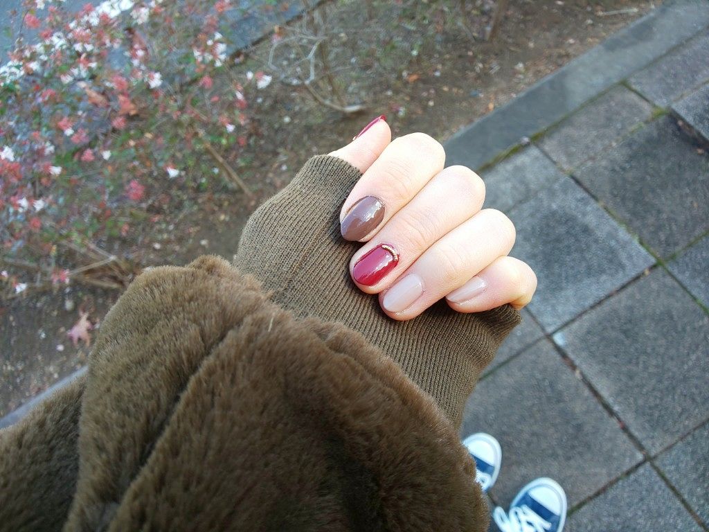 カラフルネイルズ/キャンメイク/マニキュアを使ったクチコミ(2枚目)