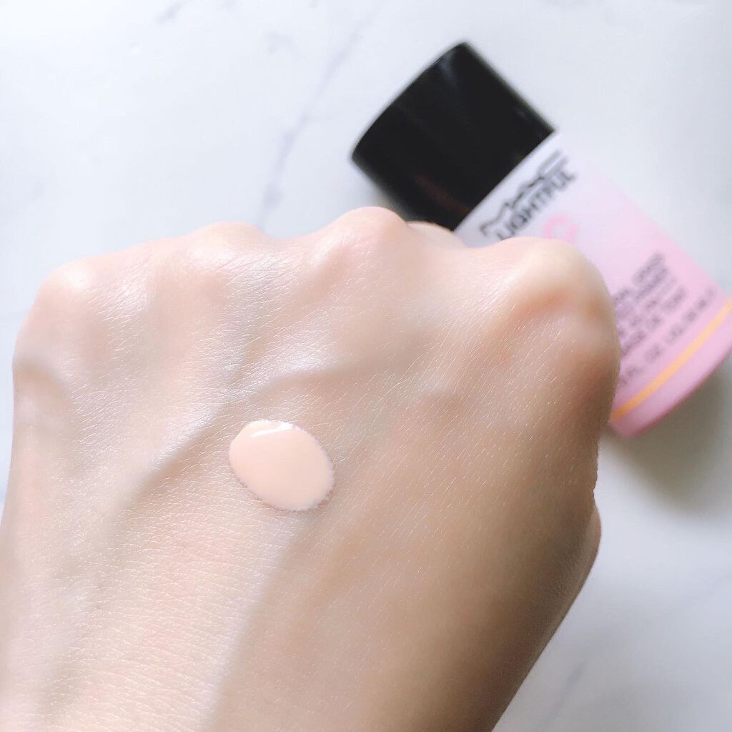 ライトフル C+ティンティッド プライマーSPF45(PA++++)/M・A・C/化粧下地を使ったクチコミ(2枚目)