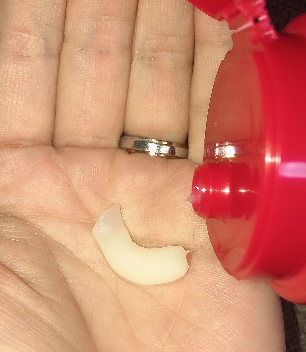 プレミアムモイスト ヘアトリートメント/TSUBAKI/洗い流すヘアトリートメントを使ったクチコミ(2枚目)