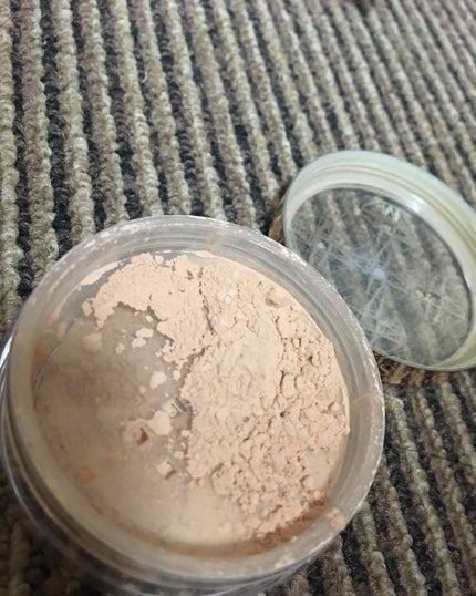 ファンデーション/ONLY MINERALS/ルースパウダーを使ったクチコミ(2枚目)