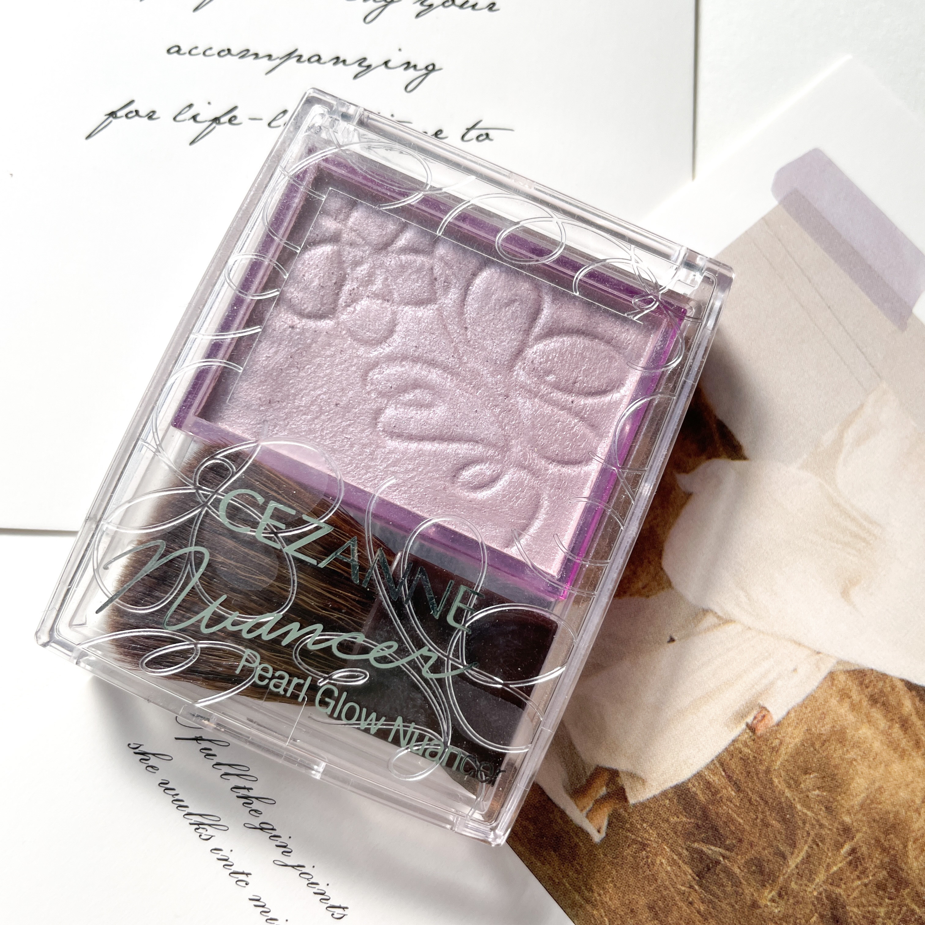 パールグロウニュアンサー/CEZANNE/パウダーハイライトを使ったクチコミ（2枚目）