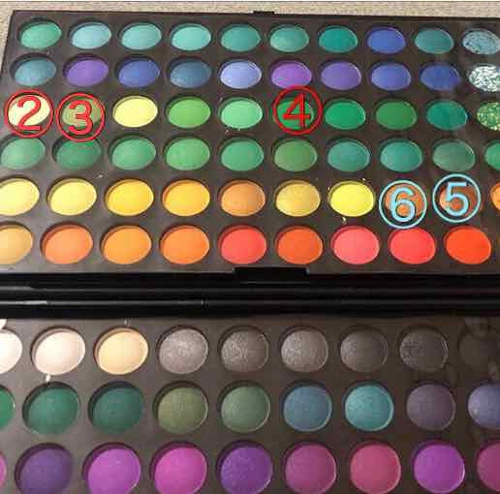 スキニーリッチシャドウ/excel/アイシャドウパレットを使ったクチコミ(3枚目)