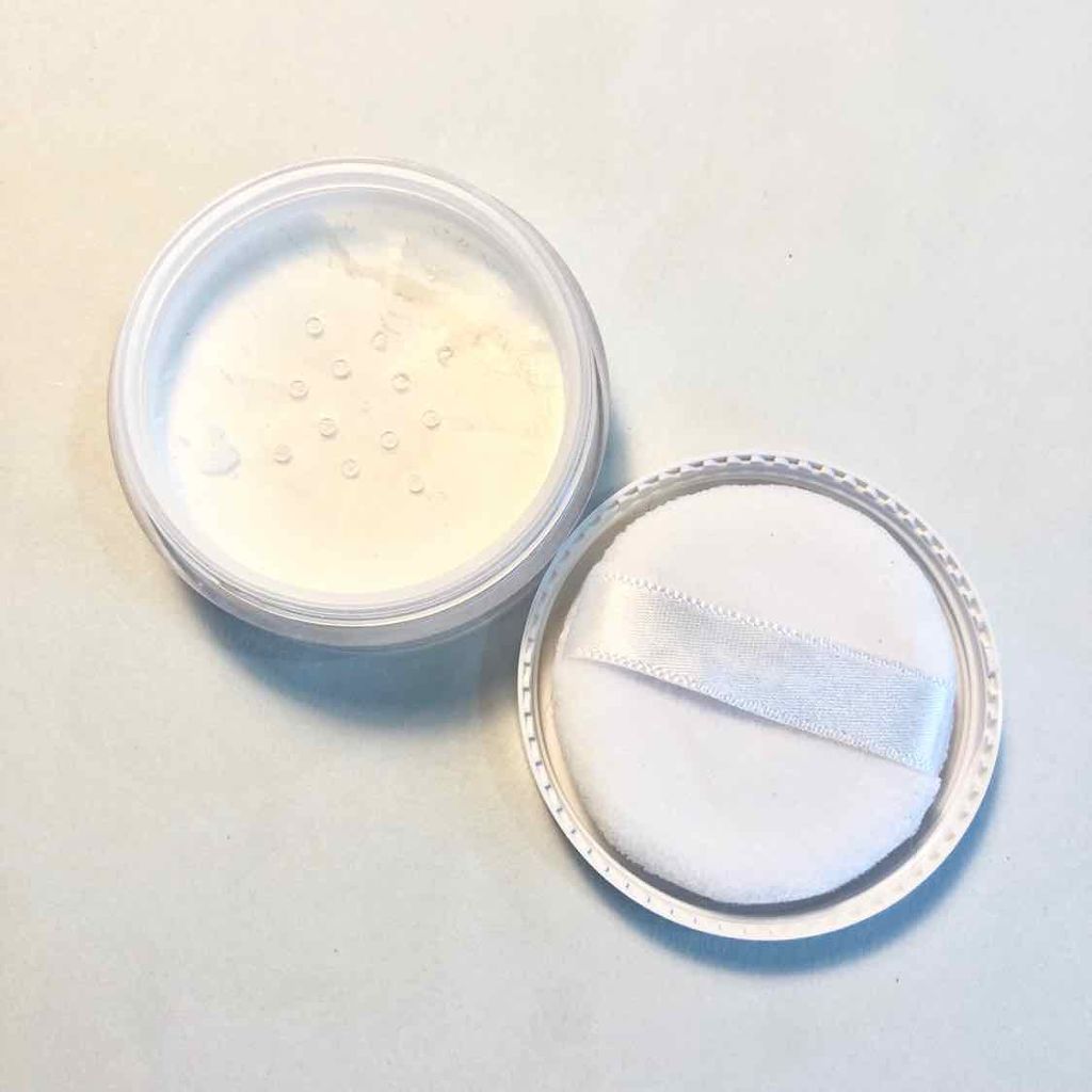 ハーブグリーン ノーセバムパウダー/manyo/ルースパウダーを使ったクチコミ（2枚目）