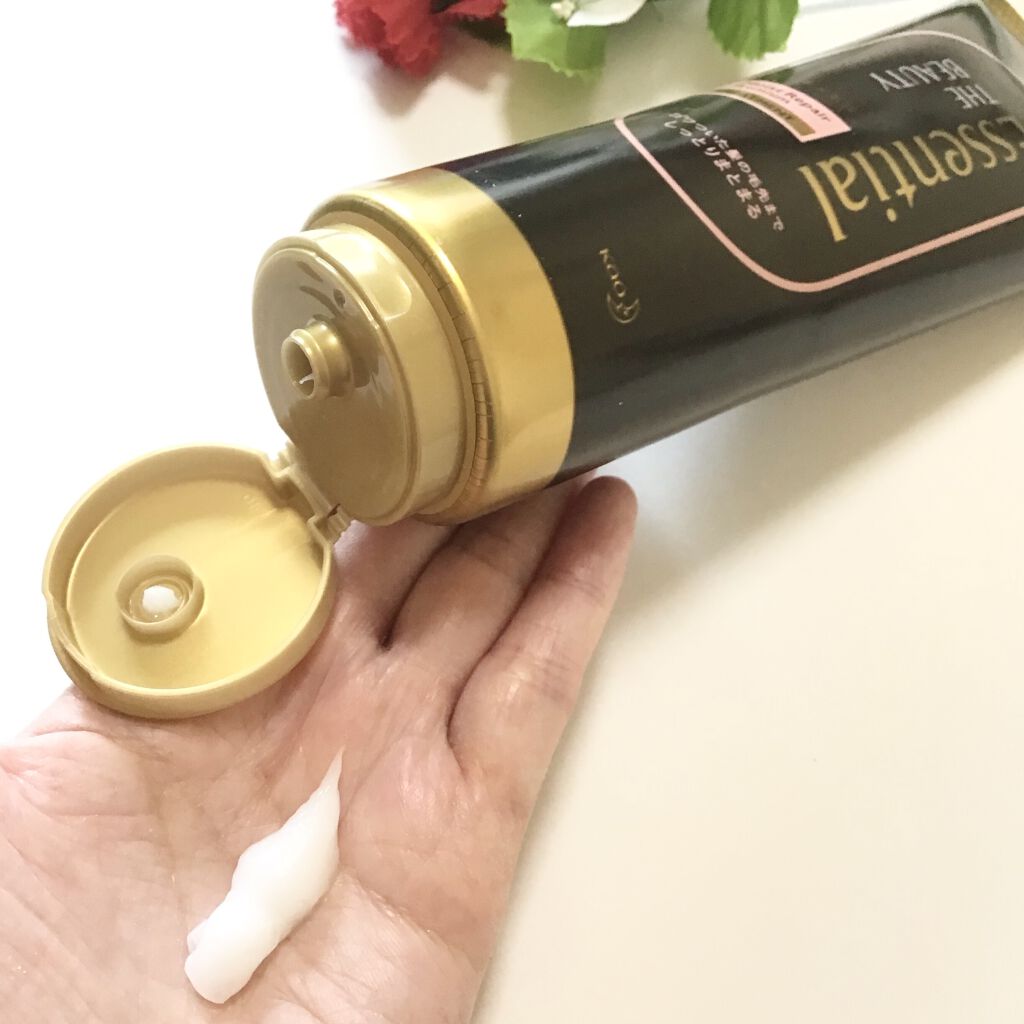 THE BEAUTY 髪のキメ美容プレミアムトリートメント＜モイストリペアプレミアム＞/エッセンシャル/洗い流すヘアトリートメントを使ったクチコミ（3枚目）