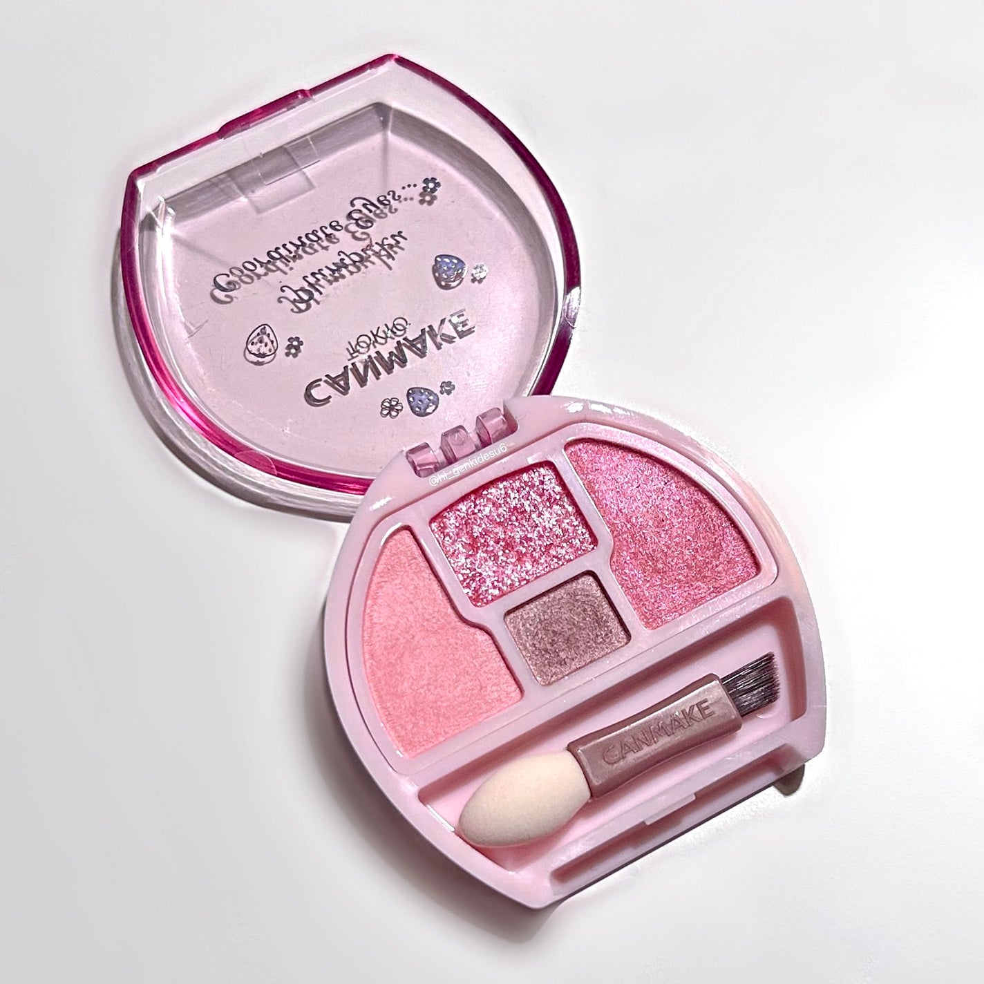 プランぷくコーデアイズ/キャンメイク/パウダーアイシャドウを使ったクチコミ(2枚目)