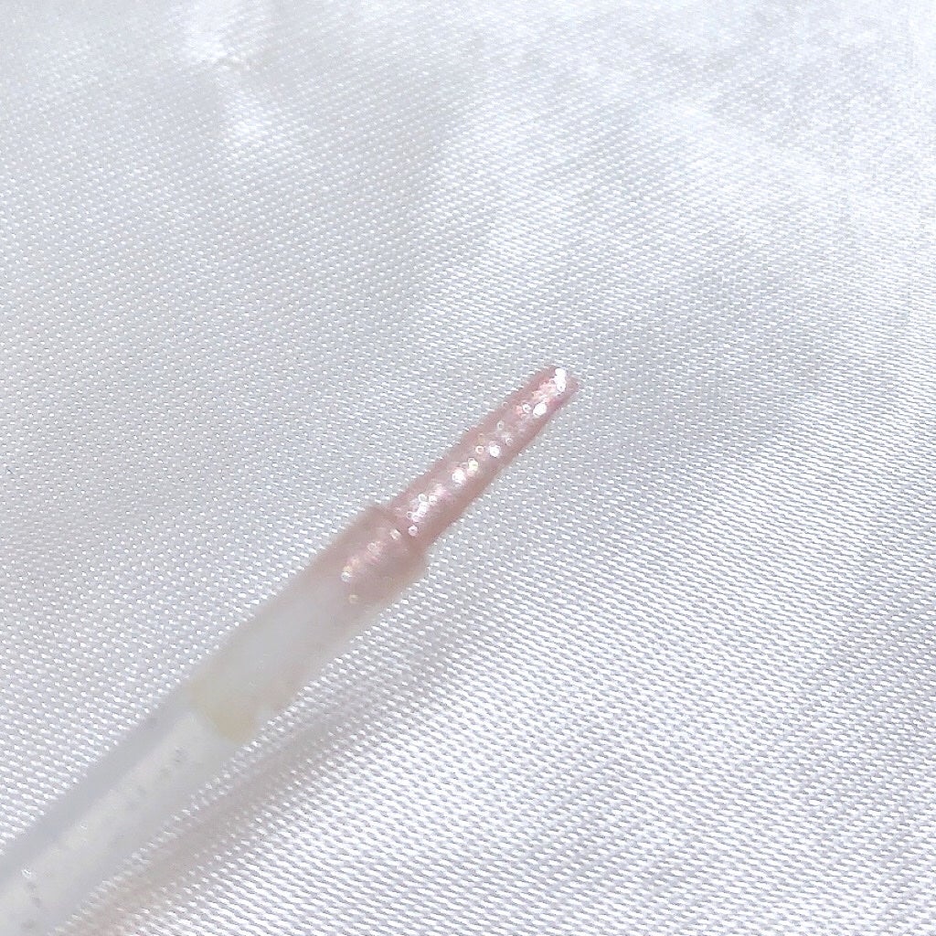 スターリット リキッドグリッター/dasique/メイクアップを使ったクチコミ(5枚目)