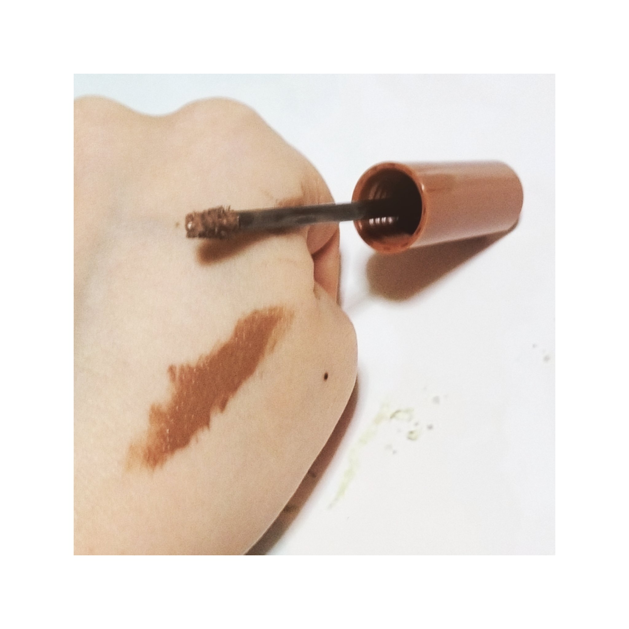 サナ ニューボーン カラーリングブロウマスカラ 01 ナチュラルブラウン/サナ ニューボーン/マスカラを使ったクチコミ（2枚目）