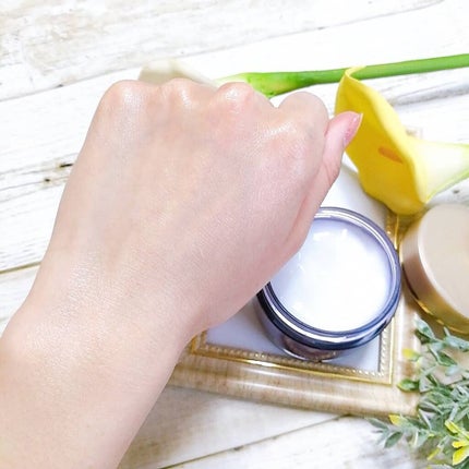 バタフライクイーン ゴールドエクストラ/フェイシャルコスメティック研究所/オールインワン化粧品を使ったクチコミ(4枚目)