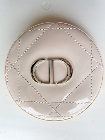 ディオールスキン フォーエヴァー クチュール ルミナイザー/Dior/プレストパウダーを使ったクチコミ(2枚目)