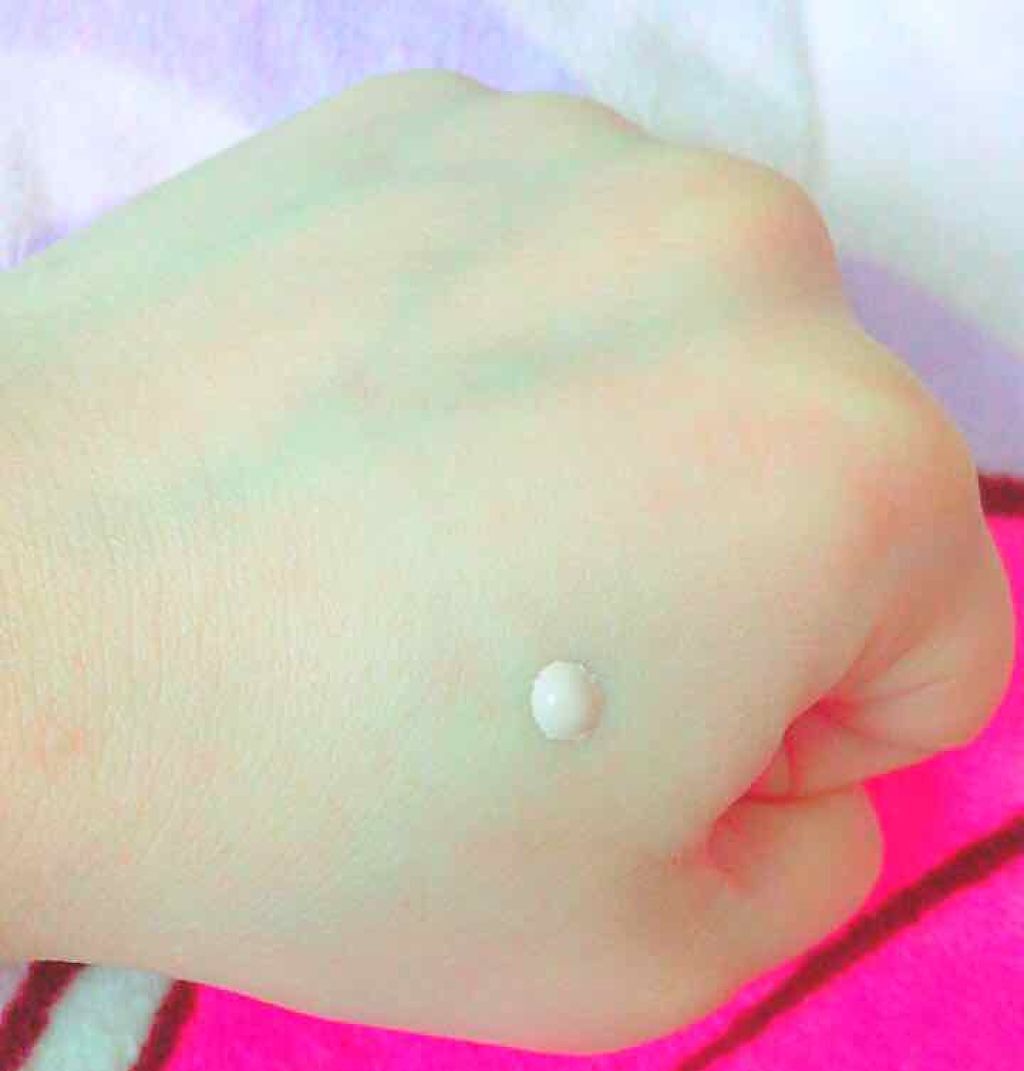 ラトゥー エクラ ファンデーション プライマー N/PAUL & JOE BEAUTE/化粧下地を使ったクチコミ（2枚目）