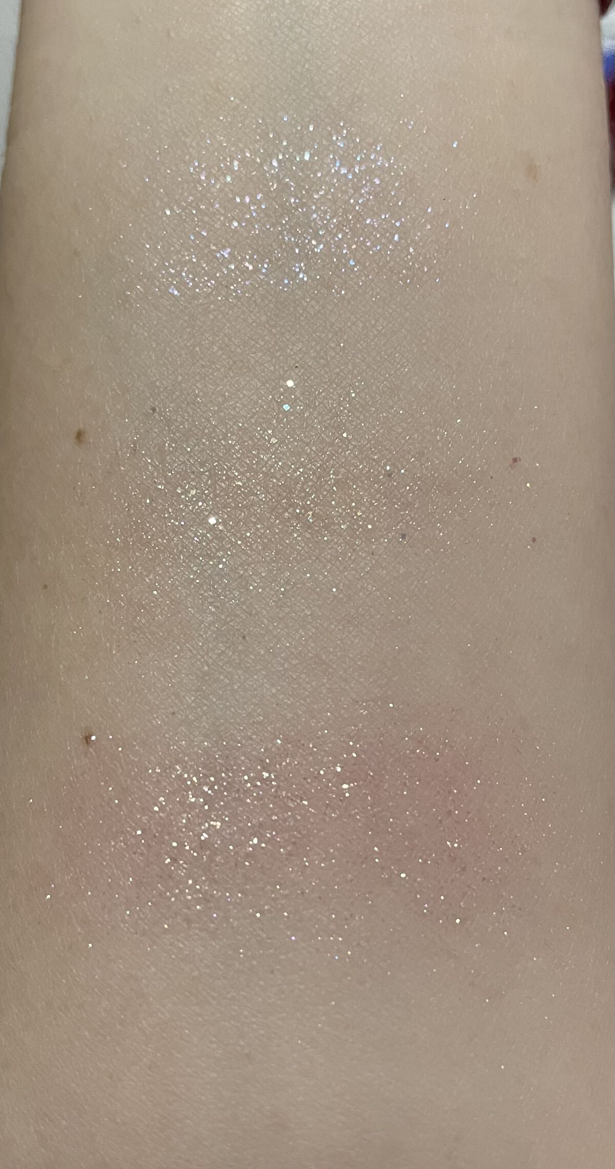 ラズル アイカラー/エレガンス ラズル /単色アイシャドウを使ったクチコミ（2枚目）