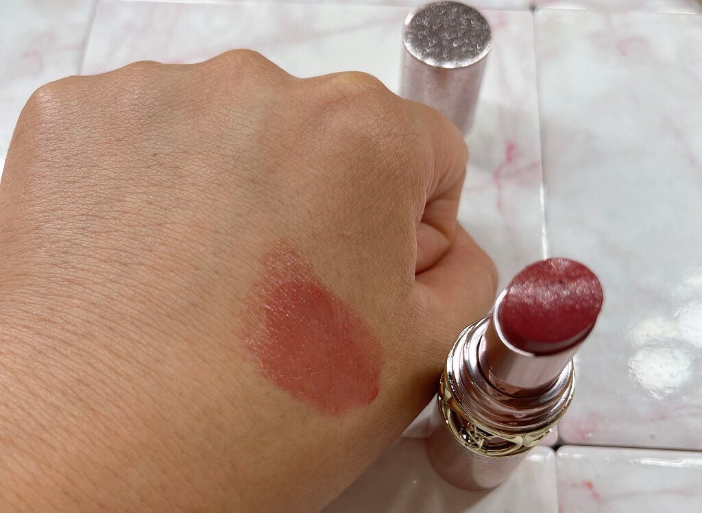 ルージュ ヴォリュプテ シャイン/YVES SAINT LAURENT BEAUTE/口紅を使ったクチコミ(4枚目)