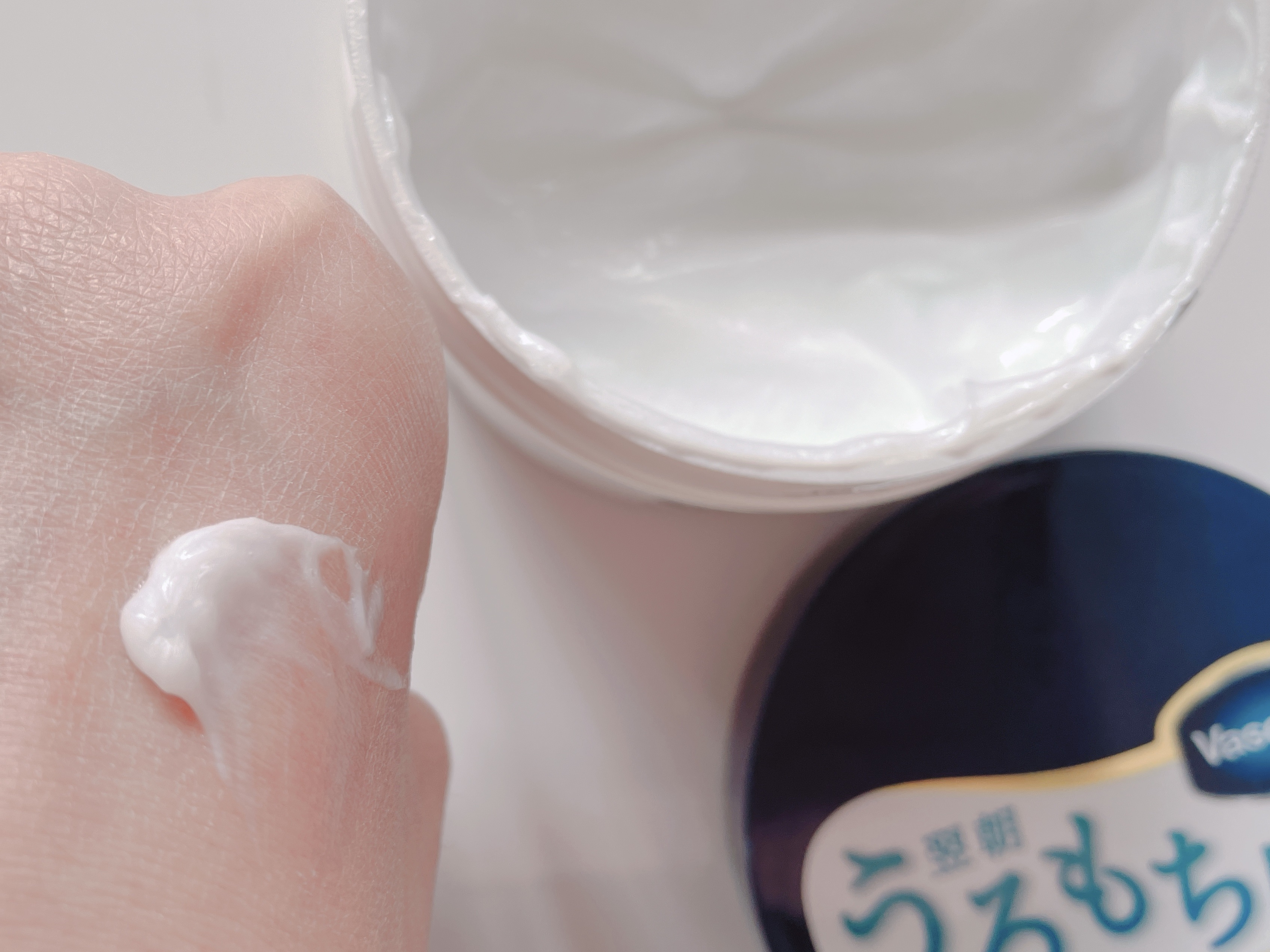 ヴァセリンリペアクリームナイトケア/ヴァセリン/ボディクリームを使ったクチコミ（3枚目）