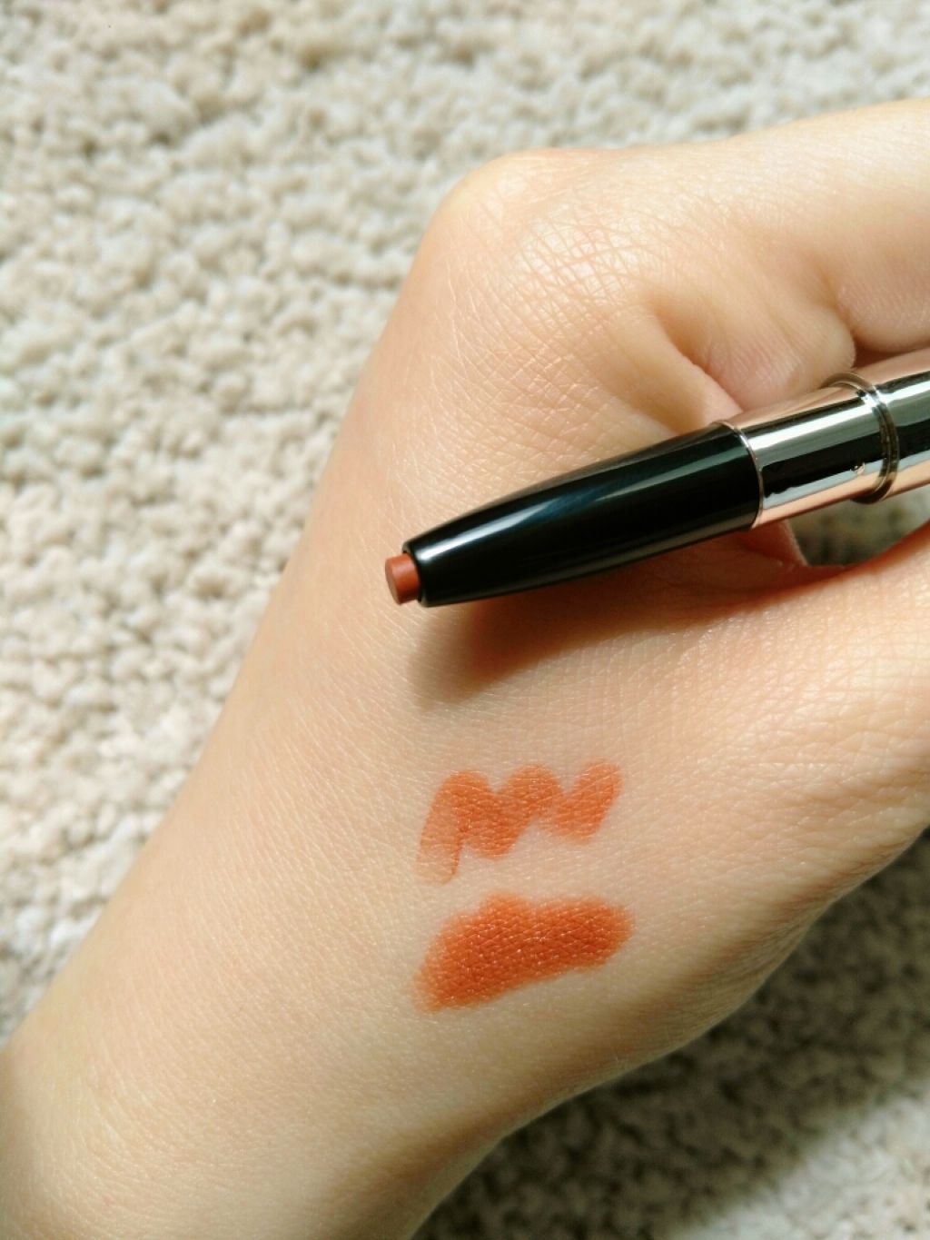 プレミアム トーンアップルージュライナー/Leanani/リップライナーを使ったクチコミ（2枚目）