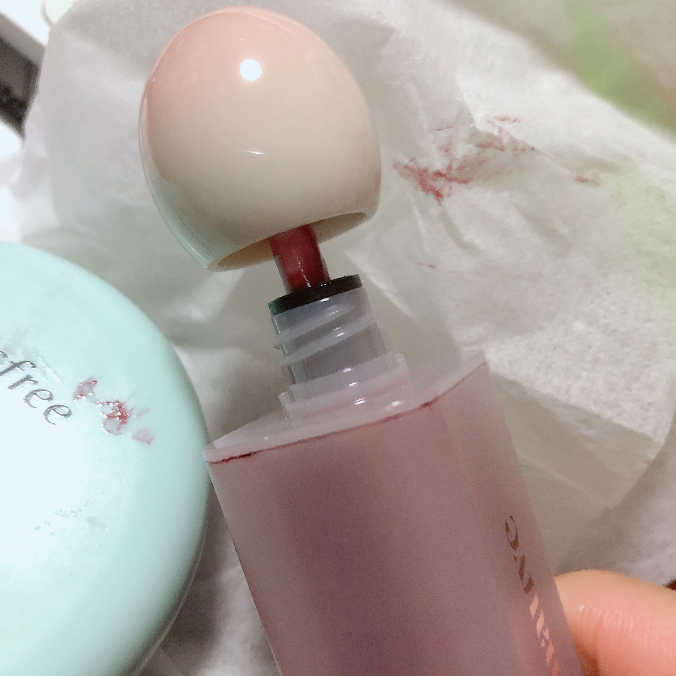 デューイドトムティント/amauve/リップティントを使ったクチコミ（2枚目）