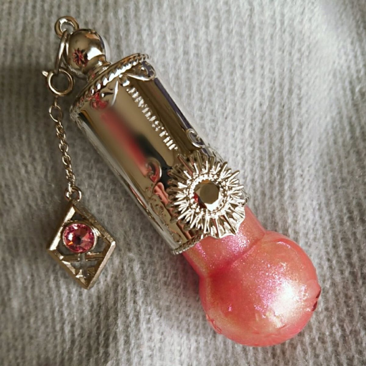 ステラーチャーム　リップオイル 09 amicable Venus/JILL STUART/口紅を使ったクチコミ（3枚目）