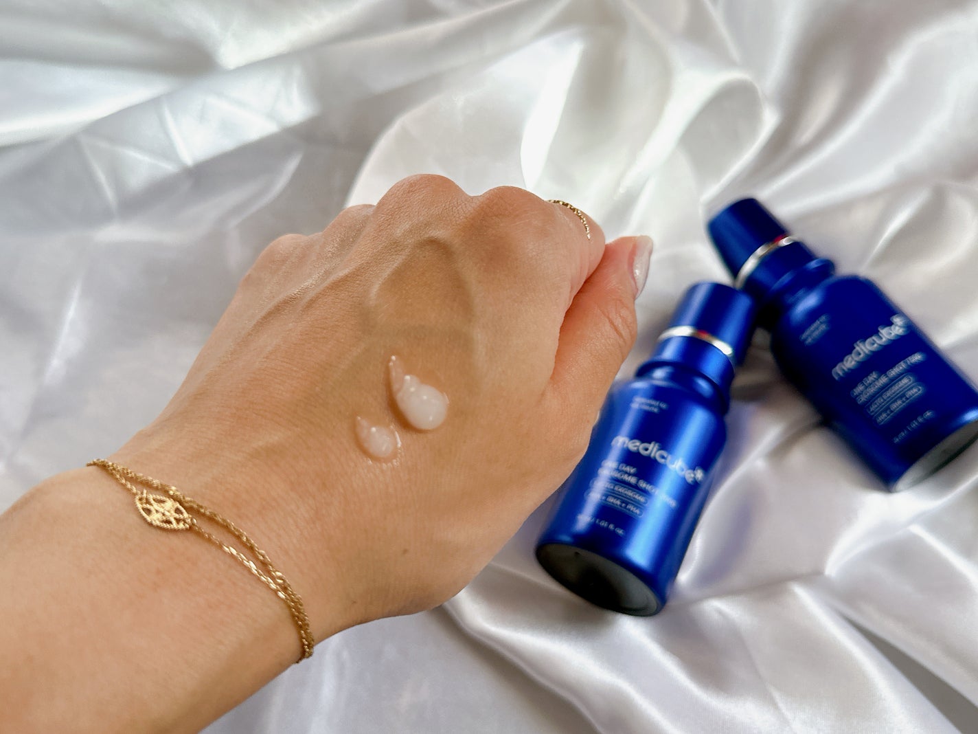 ゼロ1DAYエクソソームショット2000/MEDICUBE/美容液を使ったクチコミ(2枚目)