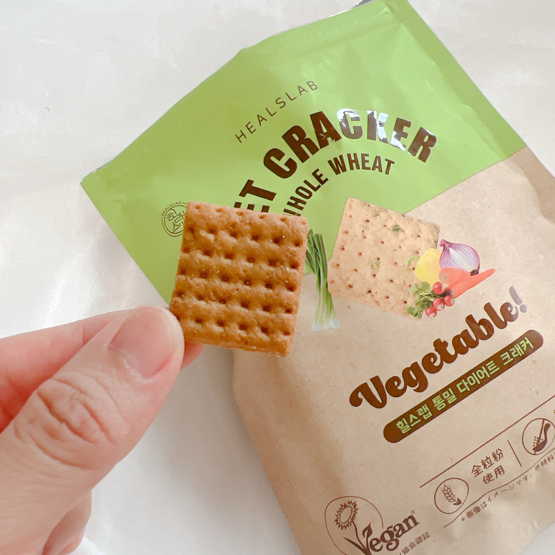 WHOLE WHEAT DIET CRACKER/HEALSLAB/食品を使ったクチコミ（3枚目）