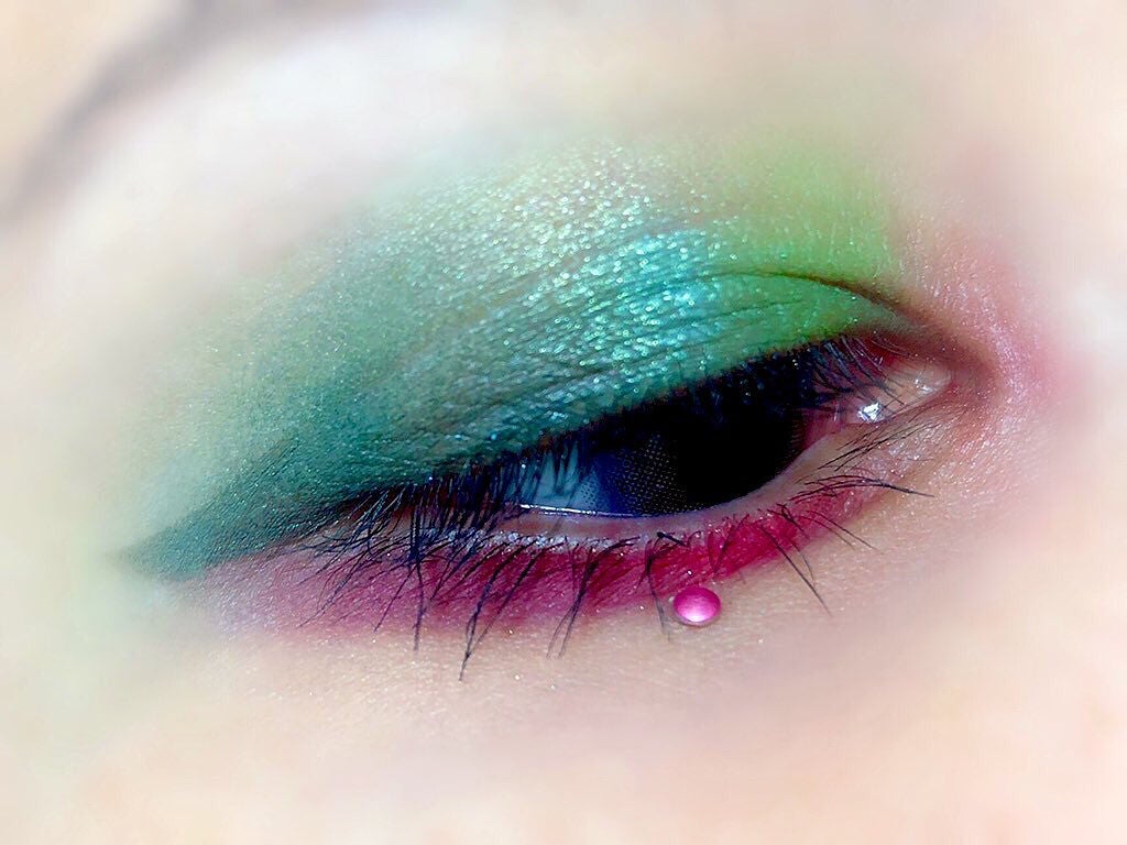 Super Shock Shadow/ColourPop/単色アイシャドウを使ったクチコミ(3枚目)