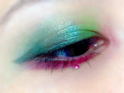 Super Shock Shadow/ColourPop/単色アイシャドウを使ったクチコミ(3枚目)