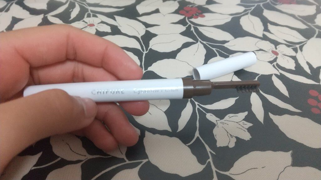 まゆずみ ブラシ付 22 ブラウン/ちふれ/アイブロウペンシルを使ったクチコミ（3枚目）