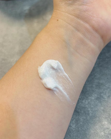 ダヴ クリームボディウォッシュ ジョイアスグロウ/ダヴ/ボディソープを使ったクチコミ(4枚目)