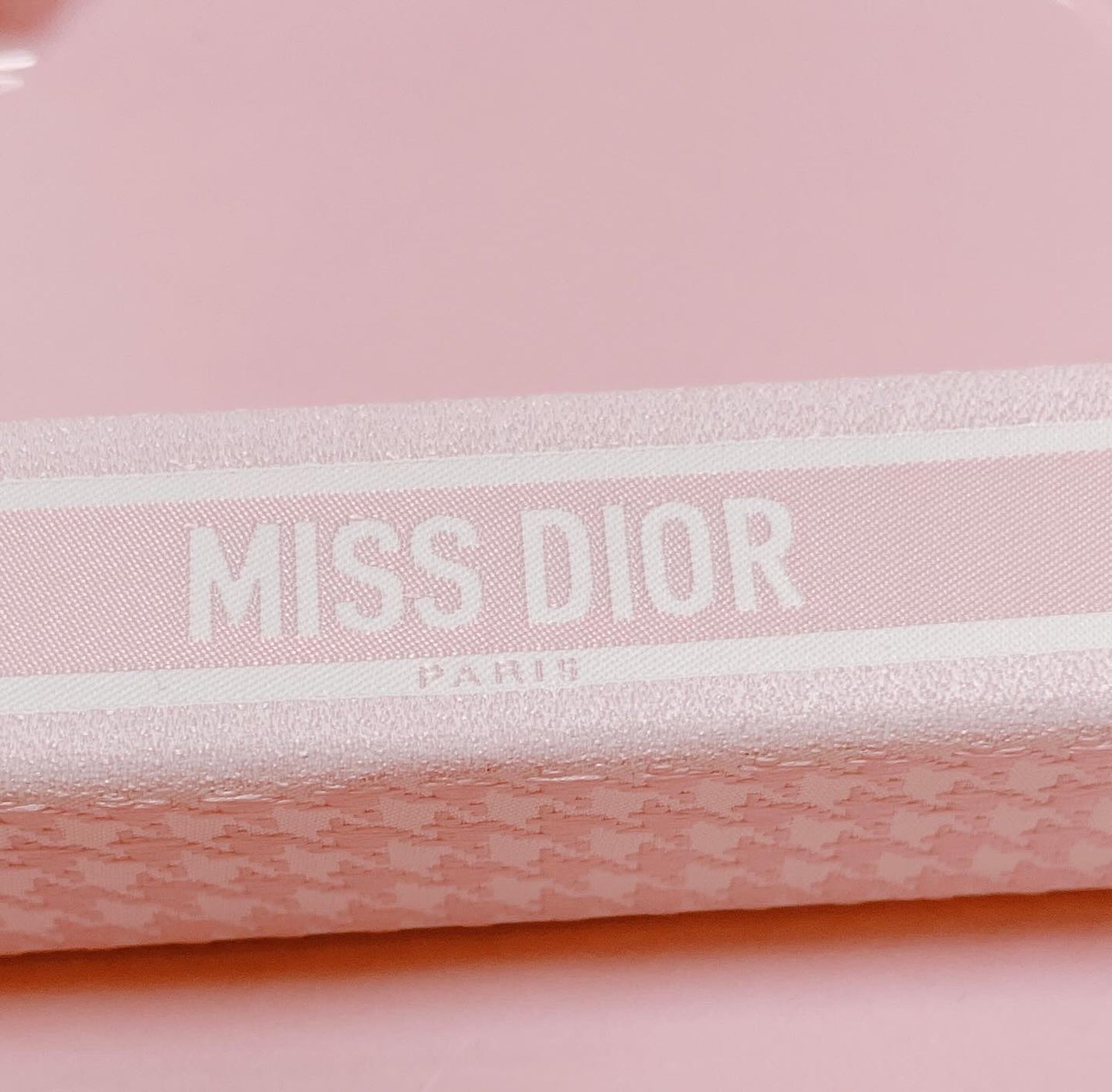 ðã³ã¹ã¡å¥œãðã€ã³ã¹ã¿ããã©ãã100ïŒ
on LIPS ããDiorããã£ãªãŒã«ãã¹ãã£ãªãŒã«ãã«ãŒãã³ã°ããŒã±ãããã¹..ãïŒ6æç®ïŒ