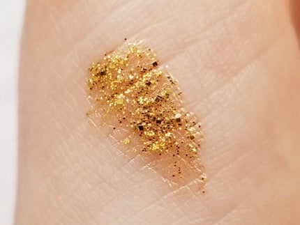 メイクアップカラーバリエーション ラメグリッター/チャコット・コスメティクス/グリッターを使ったクチコミ(3枚目)