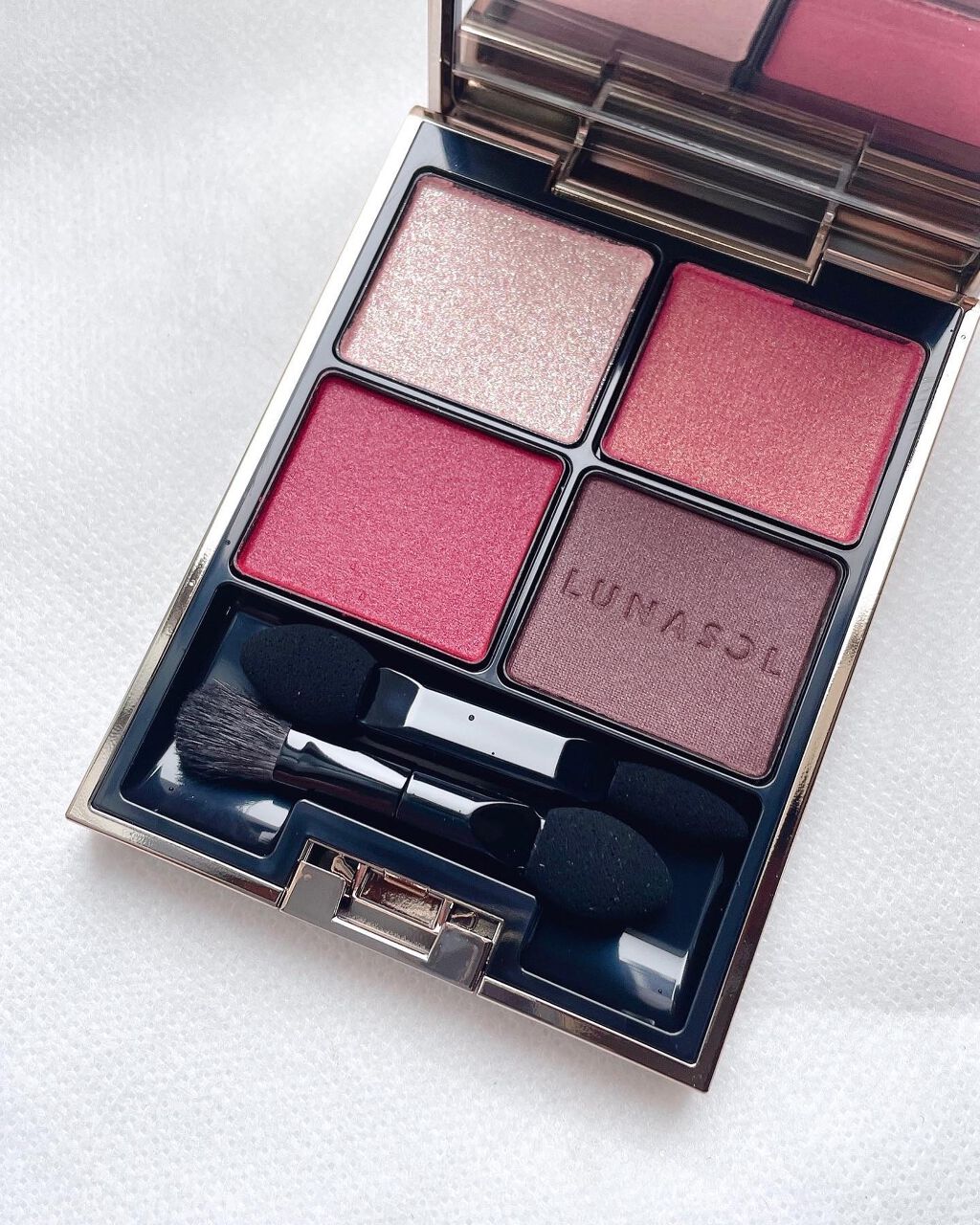 アイカラーレーション/LUNASOL/アイシャドウパレットを使ったクチコミ(2枚目)