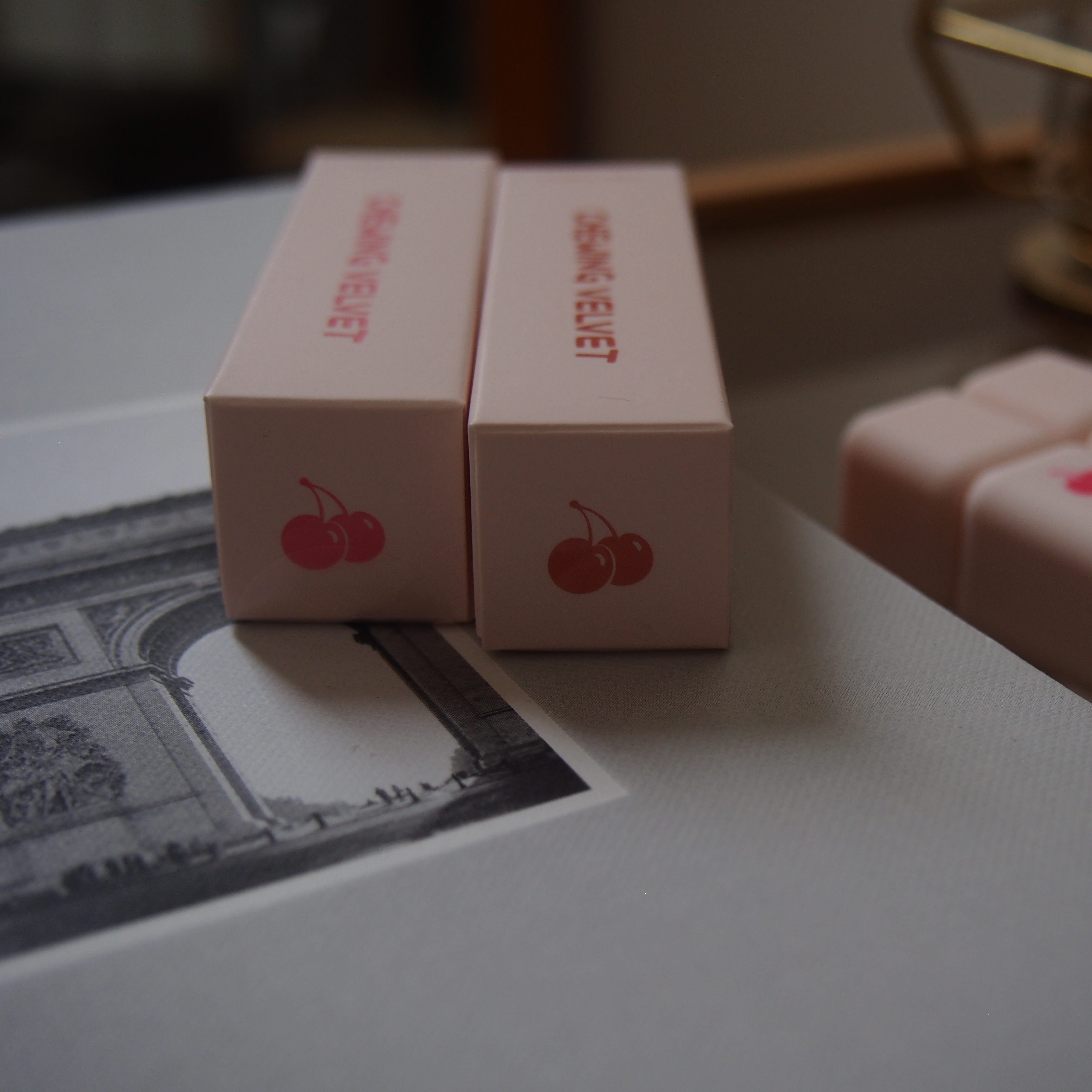 チューインガムベルベットティント/KIRSH(キルシー)/リップティントを使ったクチコミ（2枚目）