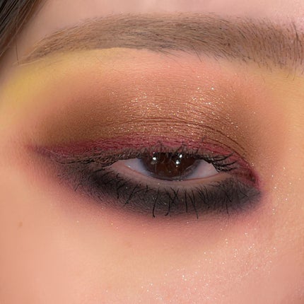 maneater nightfall eyeshadow palette/tarte/アイシャドウパレットを使ったクチコミ(2枚目)