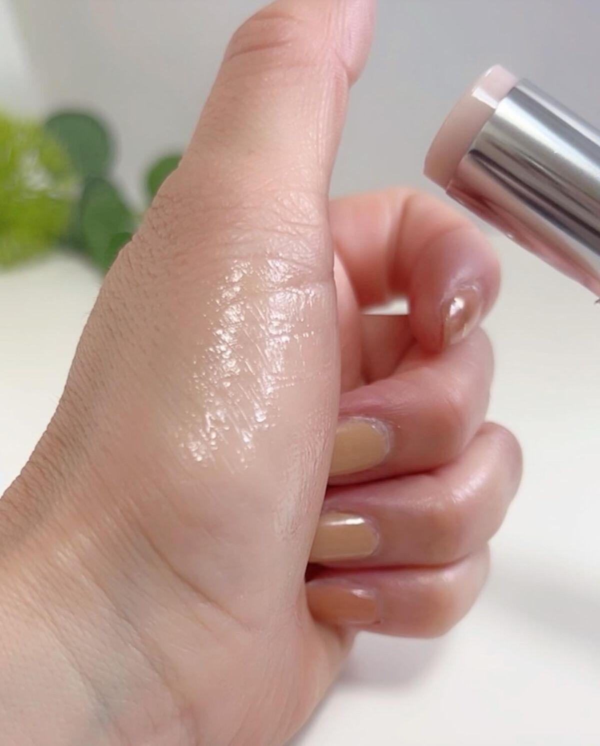 マイグロウハイライター/TIRTIR(ティルティル)/スティックハイライトを使ったクチコミ(2枚目)