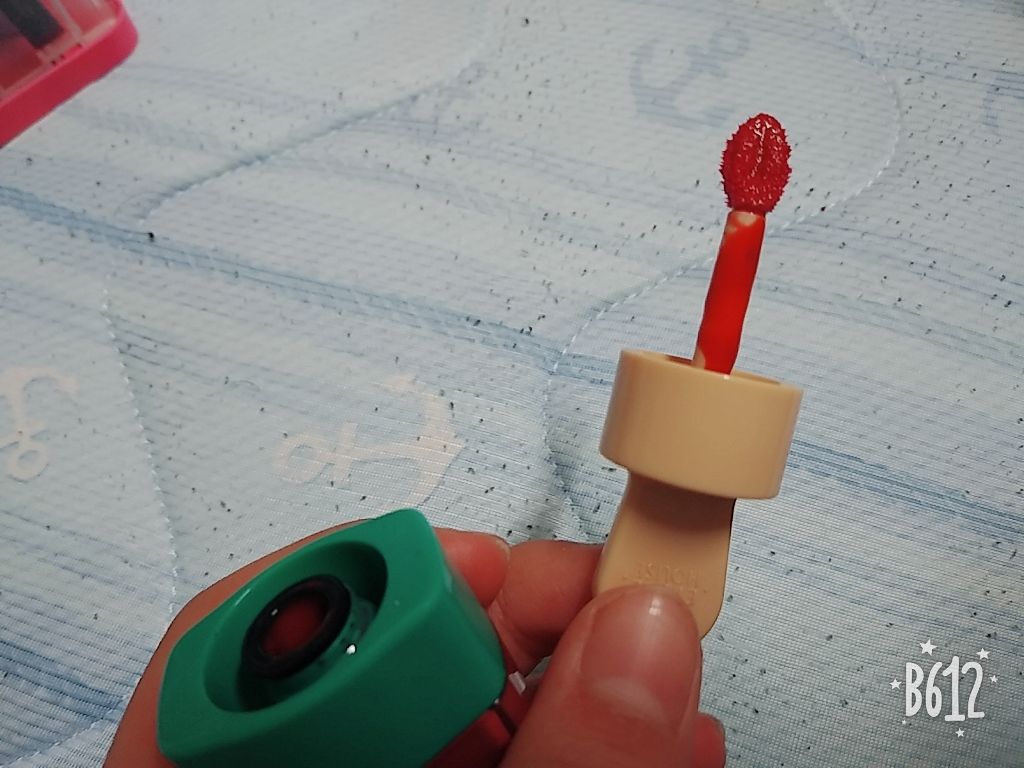 ディアダーリン ウォータージェルティント (アイスティント)/ETUDE/口紅を使ったクチコミ(2枚目)