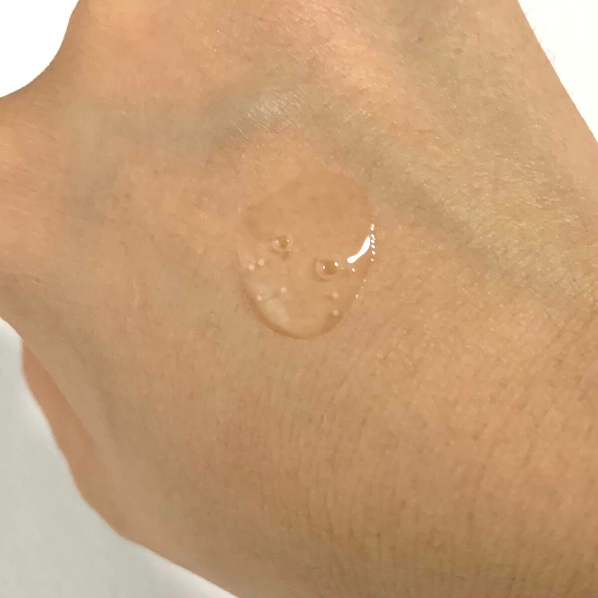トーンブライトニング カプセルアンプル/SKIN1004/美容液を使ったクチコミ(3枚目)