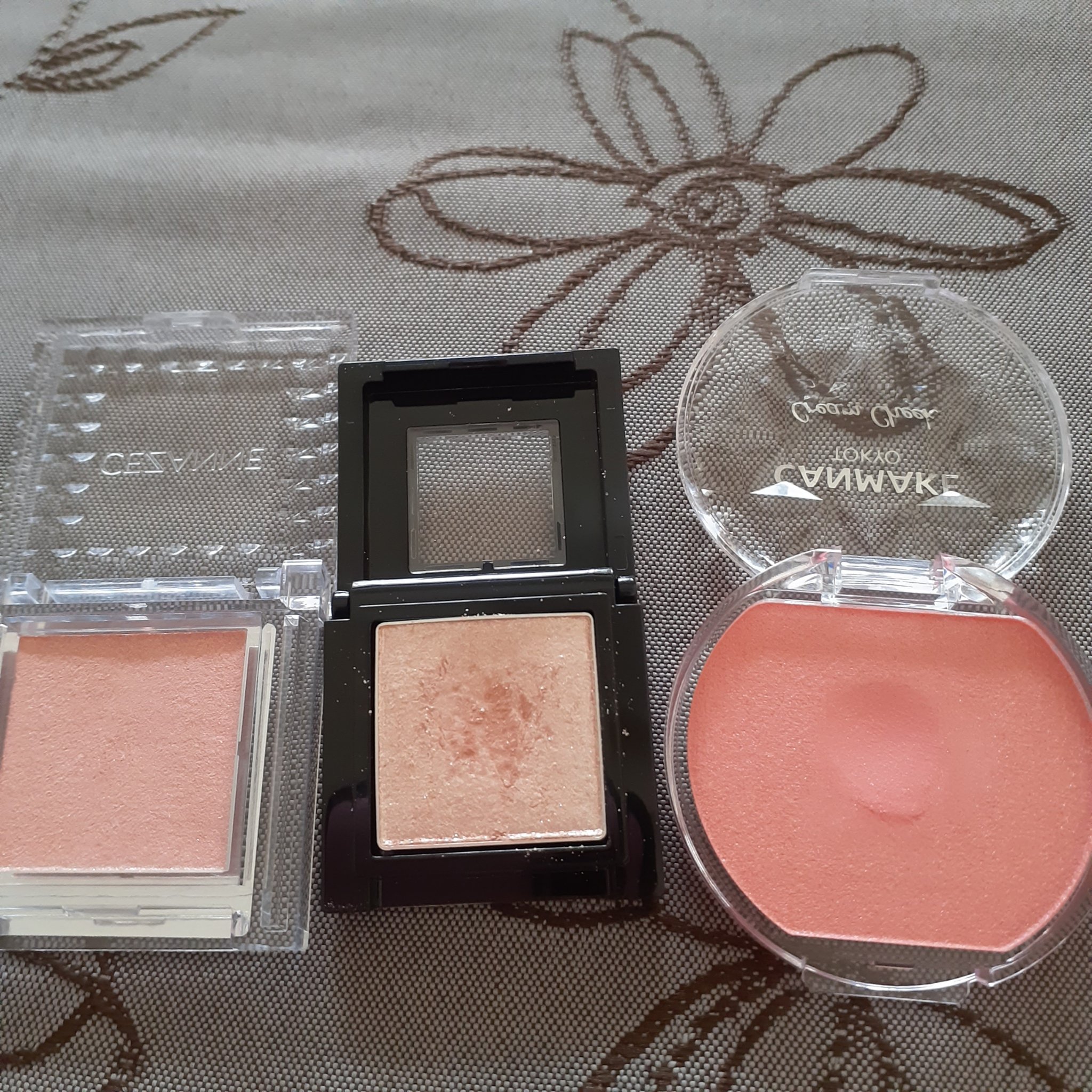 シングルカラーアイシャドウ/CEZANNE/単色アイシャドウを使ったクチコミ（3枚目）