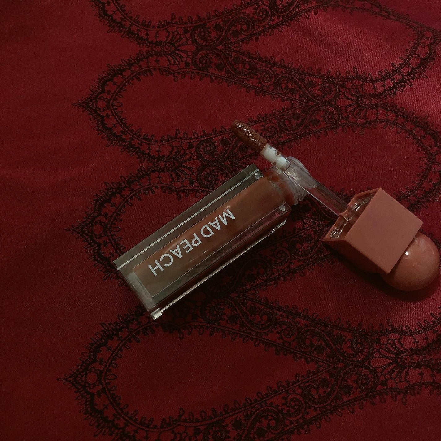 マッドピーチグロウフィットムードグロス/MAD PEACH/リップグロスを使ったクチコミ(2枚目)