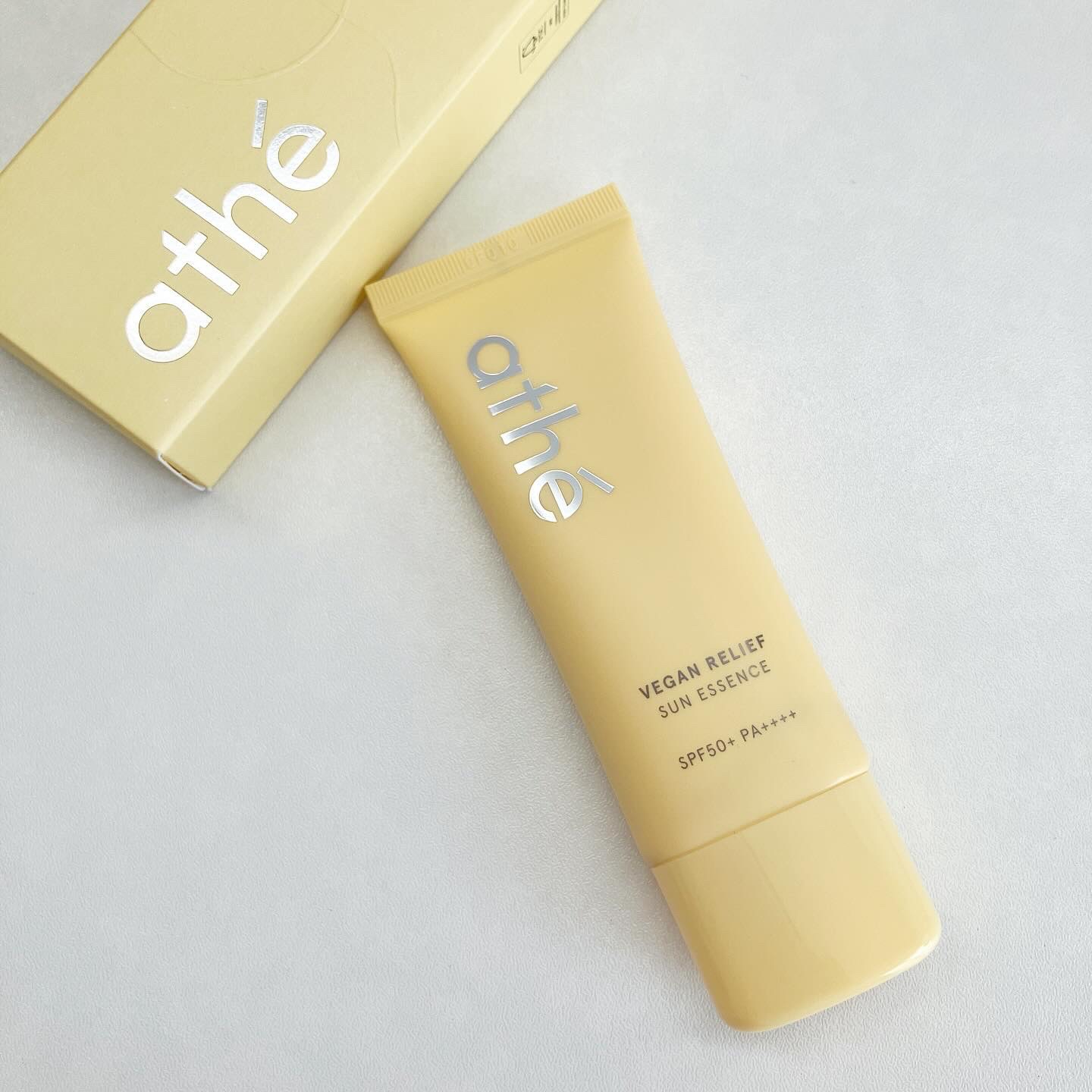 ヴィーガン リリーフ サン エッセンス /athé/日焼け止めクリームを使ったクチコミ（1枚目）