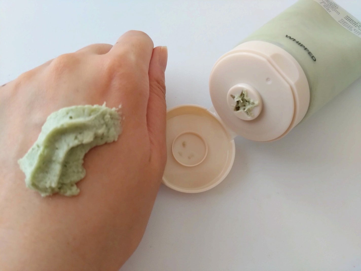 ヴィーガンパッククレンザーチューブ/WHIPPED/洗顔フォームを使ったクチコミ(2枚目)