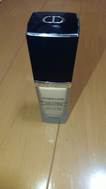ディオールスキン フォーエヴァー フルイド/Dior/クリーム・エマルジョンファンデーションを使ったクチコミ(1枚目)
