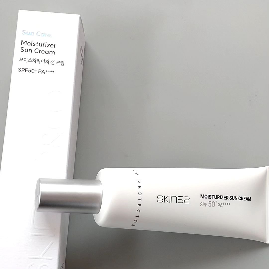 モイスチャライザーサンクリーム/SKIN52＆CO/日焼け止めクリームを使ったクチコミ（1枚目）