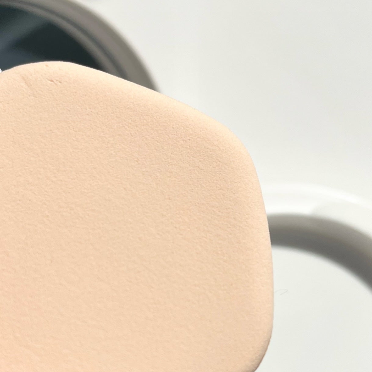 GLEAM COVERAGE CUSHION/BLANC DIVA/クッションファンデーションを使ったクチコミ(4枚目)