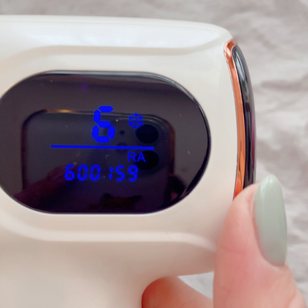 サファイヤIPL光脱毛器/NiZmir/家庭用脱毛器を使ったクチコミ(4枚目)