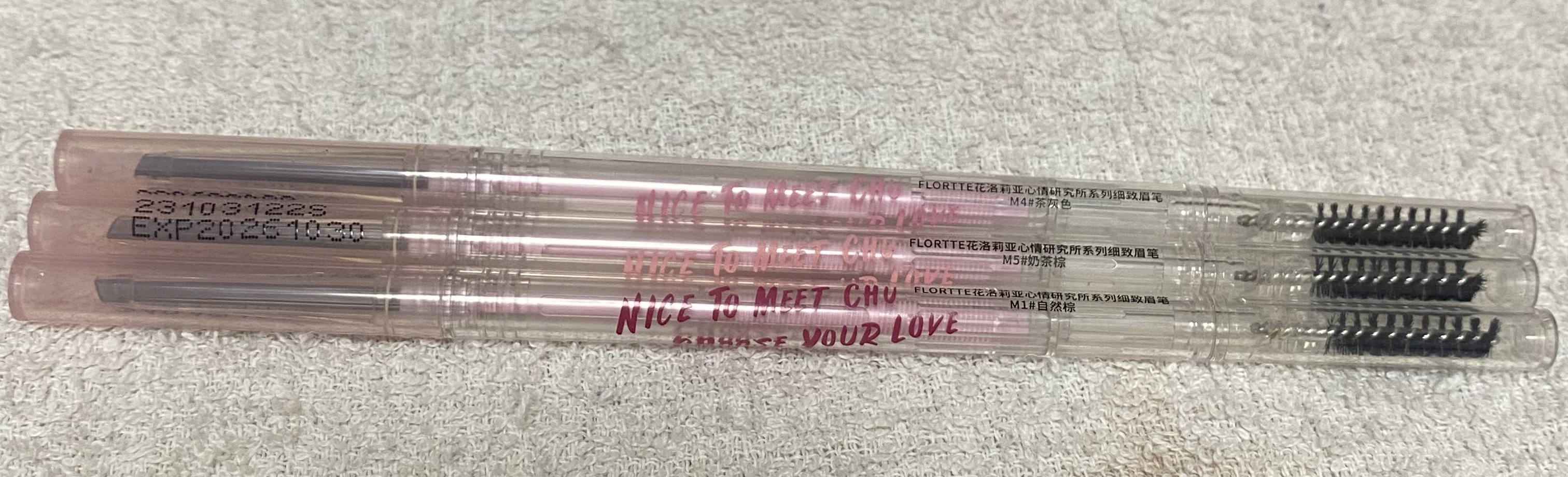 アイブロウペンシル/FLORTTE/アイブロウペンシルを使ったクチコミ（1枚目）