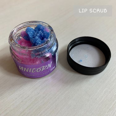 くもりあめ💭記録用 (過去投稿あり)

◆ LUSH
     LIP SCRUB (ユニコーン)

✄-------------------‪✄

《LIPS SCRUB》

ユニコーン🦄
見た目の可