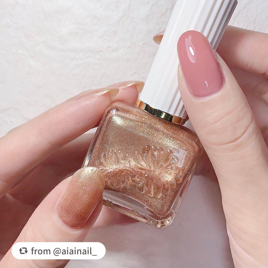 ネイルカラー/PAUL & JOE BEAUTE/マニキュアを使ったクチコミ(2枚目)