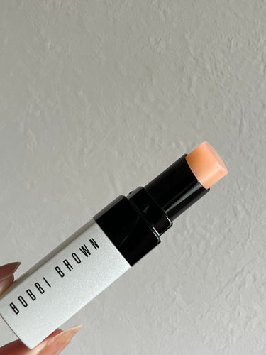 BOBBI BROWN エクストラ リップ ティントのクチコミ「こんにちは😃
コロン💕です

BOBBI BROWN
エクストラ リップ ティント
01　
ベ.....」（2枚目）