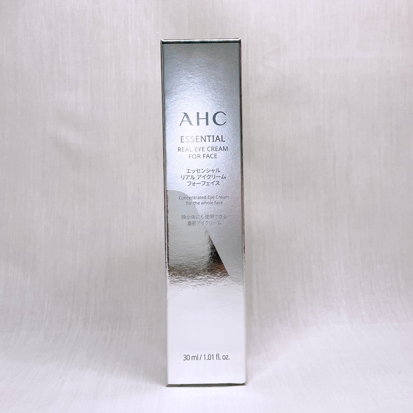 エッセンシャル リアル アイクリーム フォーフェイス/AHC/アイケア・アイクリームを使ったクチコミ(4枚目)