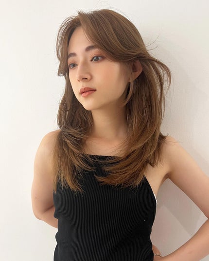 HARUNA on LIPS 「.風になびく素敵なレイヤーたっぷりカット✨✨✨✨..#レイヤー..」(3枚目)