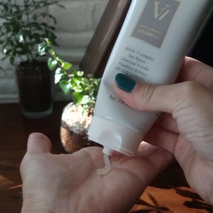 V7 スーパープロテイン シャンプー 100ml/by : OUR/サロンシャンプーを使ったクチコミ(2枚目)